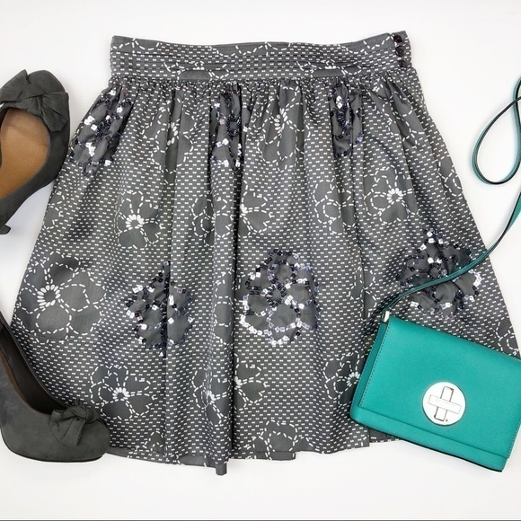 Metallic gray sequin floral fit and flare skirt - Picture 1 of 8